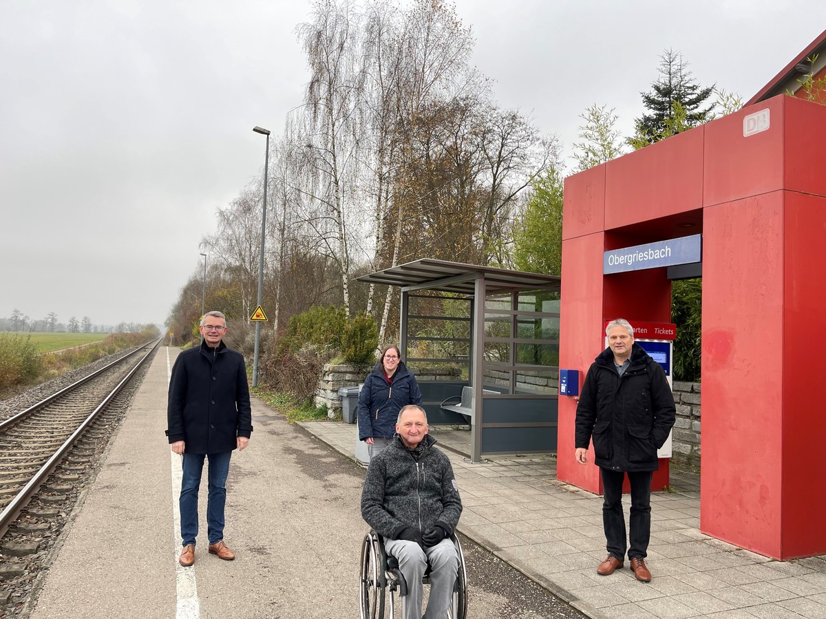 hinten (von links nach rechts): Peter Tomaschko, Ramona Sulzberger, Jrgen Hrmann; vorne: Josef Koppold 