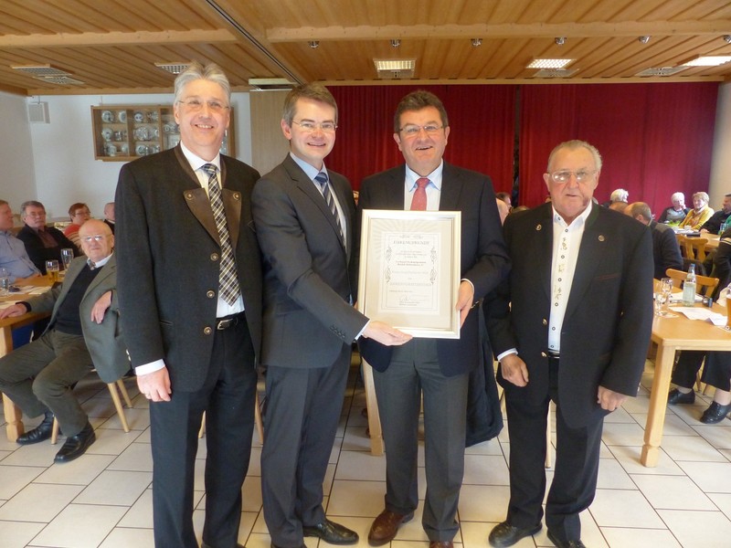 Von links nach rechts: Hans-Dieter Kandler, Peter Tomaschko, Franz Josef Pschierer und Ludwig Huber